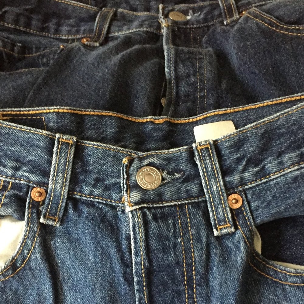 Levis 501 Jeans 2 pair 32 waist 30 inseam